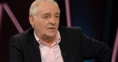 Simon Harris v Eamon Dunphy last night was VERY entertaining