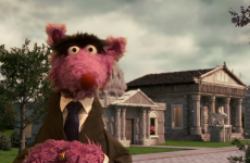 Sesame Street did a House of Cards parody, and it's adorable