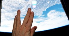Leonard Nimoy honoured with Vulcan hand salute from space