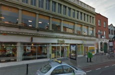 Supermarket apologises after telling staff to only speak in English