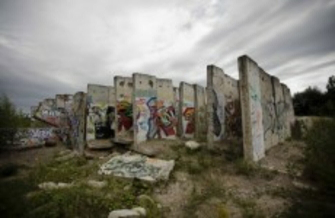 fotojournalismus-the-fall-of-the-berlin-wall-berlin-1989