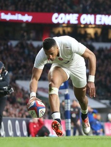 Here are the 5 first half tries from a ridiculous England v France game