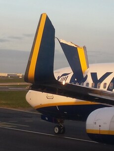 Ryanair planes clip wing and tail at Dublin Airport