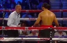 This boxer has finally proved that we are all far too obsessed with our smartphones