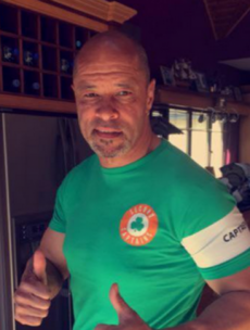 Paul McGrath raised €400 for charity by auctioning off his Second Captains t-shirt
