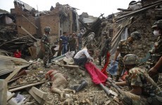 Nepal death toll passes 2,500 as fresh aftershocks and avalanches hit