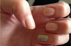 People are painting their nails for Bruce Jenner and it's taken over Twitter