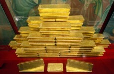 Price of gold at record high