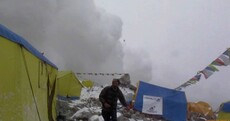 Irish climber catches on video the moment deadly earthquake rocked Everest