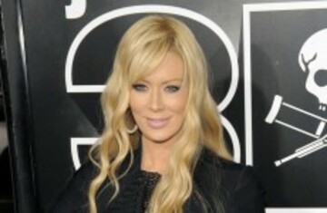 The world's most famous porn star is 'obsessed' with Conor McGregor