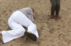 This mam fell on her face and completely missed her daughter being proposed to