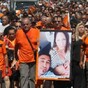 Over a thousand march in tribute to All Black great Jerry Collins and wife Alana