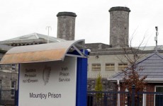 Inmates in Mountjoy formed pyramid in yard to help prisoner reach drugs