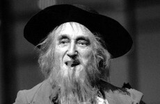 Oliver! star Ron Moody has died