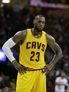 Lebron James does a Janet Jackson as the Warriors pull level in Game 4