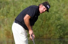 Mickelson leaning towards the belly putter