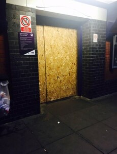 Gang of thieves board up train station in an attempt to rob the ATM