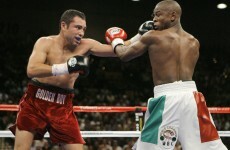 Oscar De La Hoya 'very serious' about comeback at the age of 42