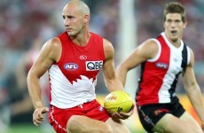 Kennelly plays 'emotional' final home game for Swans