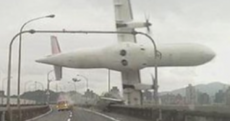 Pilot in plane crash that killed 43 "mistakenly turned off engine"