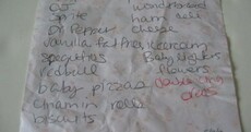 Britney Spears' old grocery shopping lists are on eBay... It's The Dredge