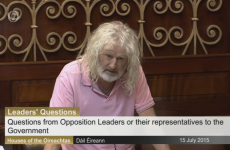 Mick Wallace claims ‘€15,000 in a bag’ was paid to Nama official