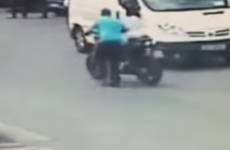 Watch: Thief got bystanders to help load stolen motorbike into van in broad daylight