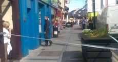 Tralee street reopens after woman with knife barricades herself into a shop
