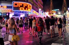 Drunken tourists in Magaluf had '€45,000 stolen from them by a gang of bar owners'