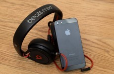 Poll: Which do you prefer? Apple Music or Spotify?