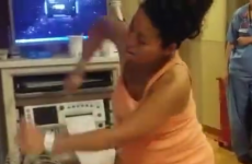 This woman's way of alleviating labour pains has gone viral