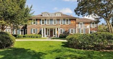 Take a look inside the Clintons' $50,000-a-week mansion