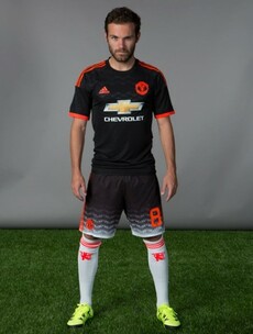 What's the story with the shorts from Man United's new Champions League kit?