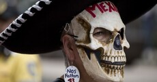 Mexico's government says corrupt cops kidnapped 43 students and burned them - investigators disagree