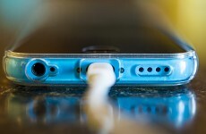 Here's how to charge your phone properly
