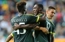 Mario Balotelli scored a thunderous 25-yard free-kick for Milan last night