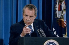 Watch Richard Nixon get egged as he travelled through Dublin