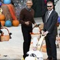 This toddler's Popemobile costume had President Obama cracking up