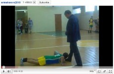 Russian official sacked for forcing teens to kiss his shoe (video)
