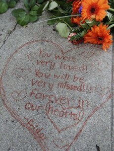 In pictures: Today's tributes to Steve Jobs