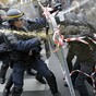 At least 100 arrested at Paris climate change protest