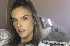 This Victoria's Secret model was caught rapid getting some help with her selfie