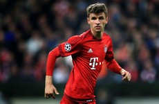 Rumours of Müller to Man United can finally be put to bed as he signs new Bayern deal