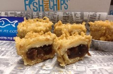 People have been going mad for this chipper's deep fried mince pies