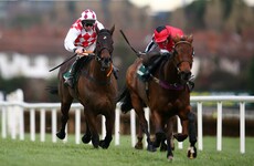 Un De Sceaux crashes out to clear the way for Flemenstar at Leopardstown