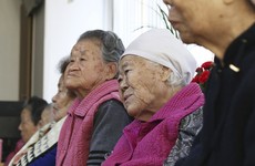 Japan apologises to women forced to be sex slaves for WWII soldiers