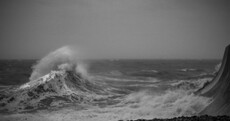 5,000 homes without power as Ireland gears up for a night of Storm Frank ferocity