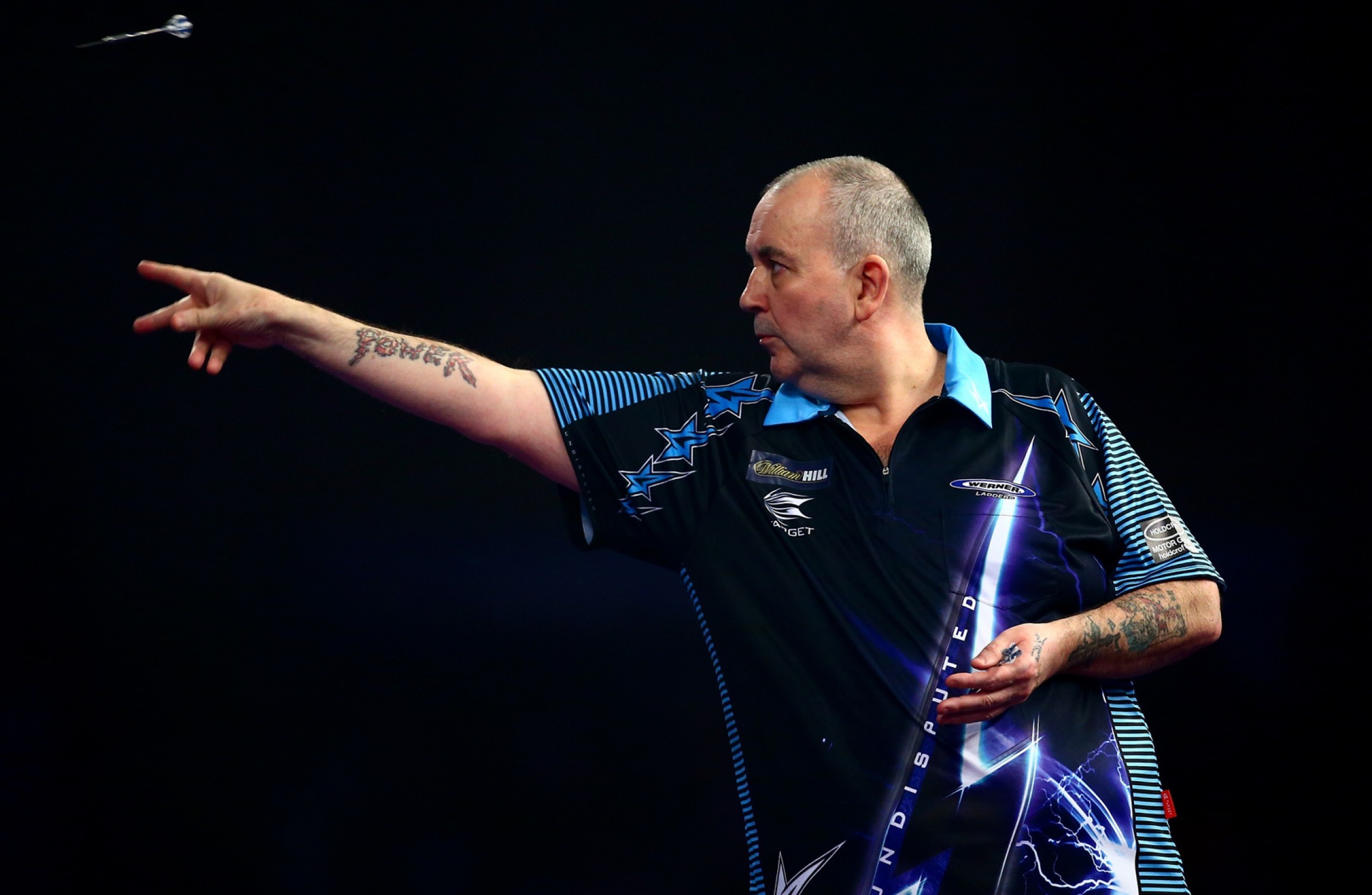 Phil 'The Power' Taylor Stunned In World Darts Championship · The 42