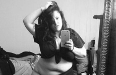 A US reality star's love handle selfie is going super viral on Facebook
