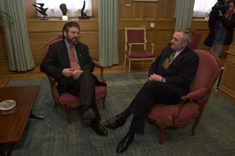 Adams and Aherne at a meeting in 2000. 